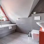 Rezydencja Regle Apartment *