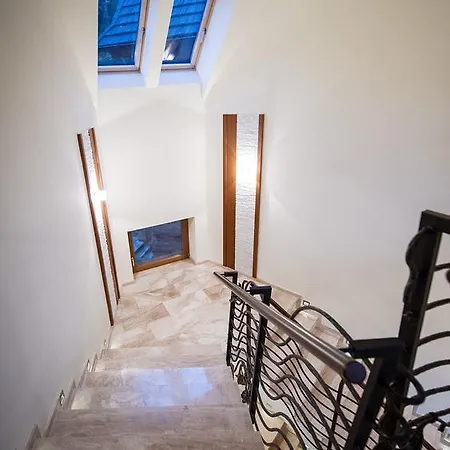 아파트 Rezydencja Regle 자코파네